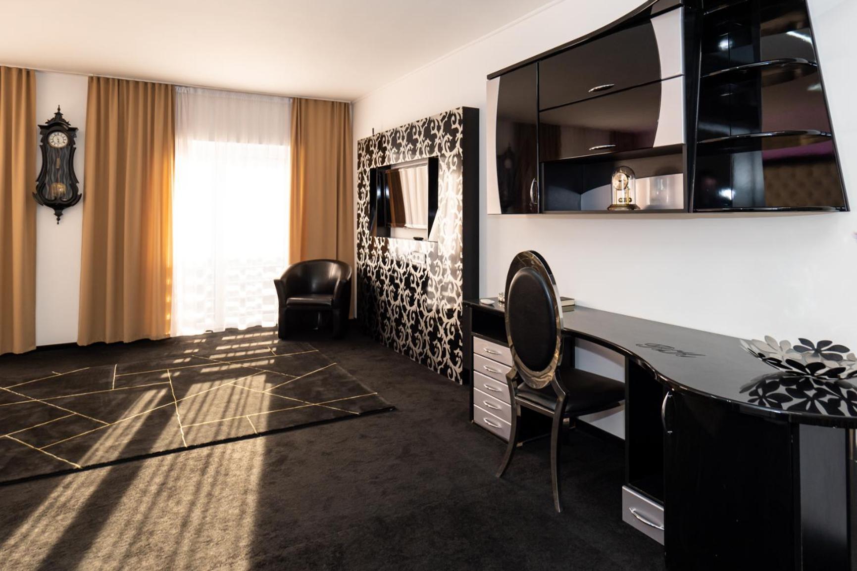 Titan Centrum Apartman Nyíregyháza Kültér fotó
