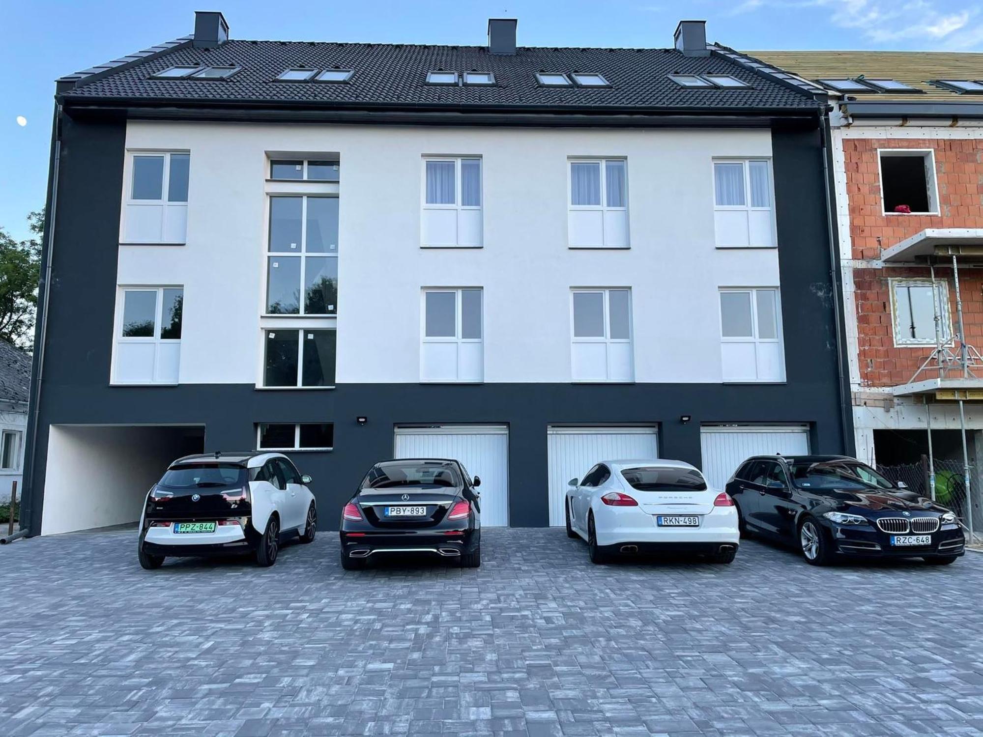 Titan Centrum Apartman Nyíregyháza Kültér fotó