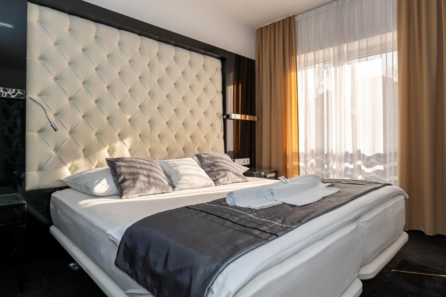 Titan Centrum Apartman Nyíregyháza Kültér fotó